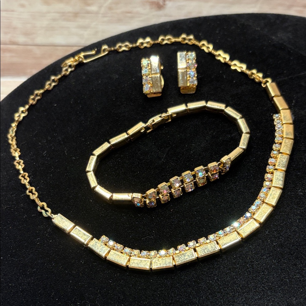 Vintage Gold Tone Rhinestone Jewelry Set necklace clip on earrings bracelet